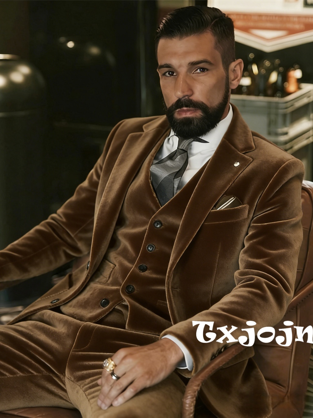 Formal Wear For Men In Wedding - Men's Velvet Suits 3 Pieces Dancing