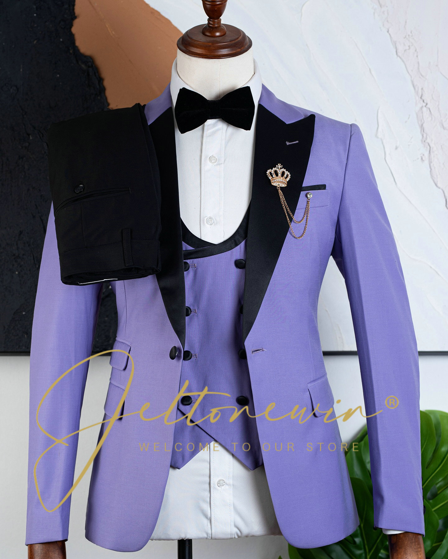 Men's Purple Three Piece Tuxed - огляд і ціна Men Formal Wear Purple