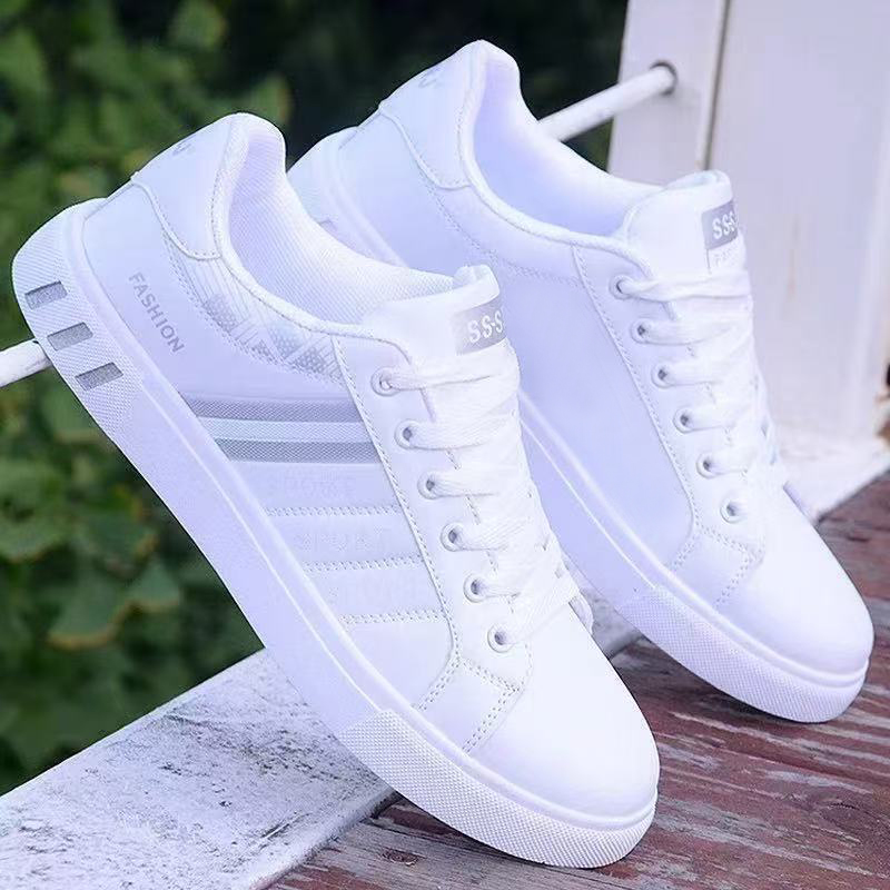 Men's Low-Top Skateboarding Sn - огляд і ціна Men Formal Wear With Sneakers