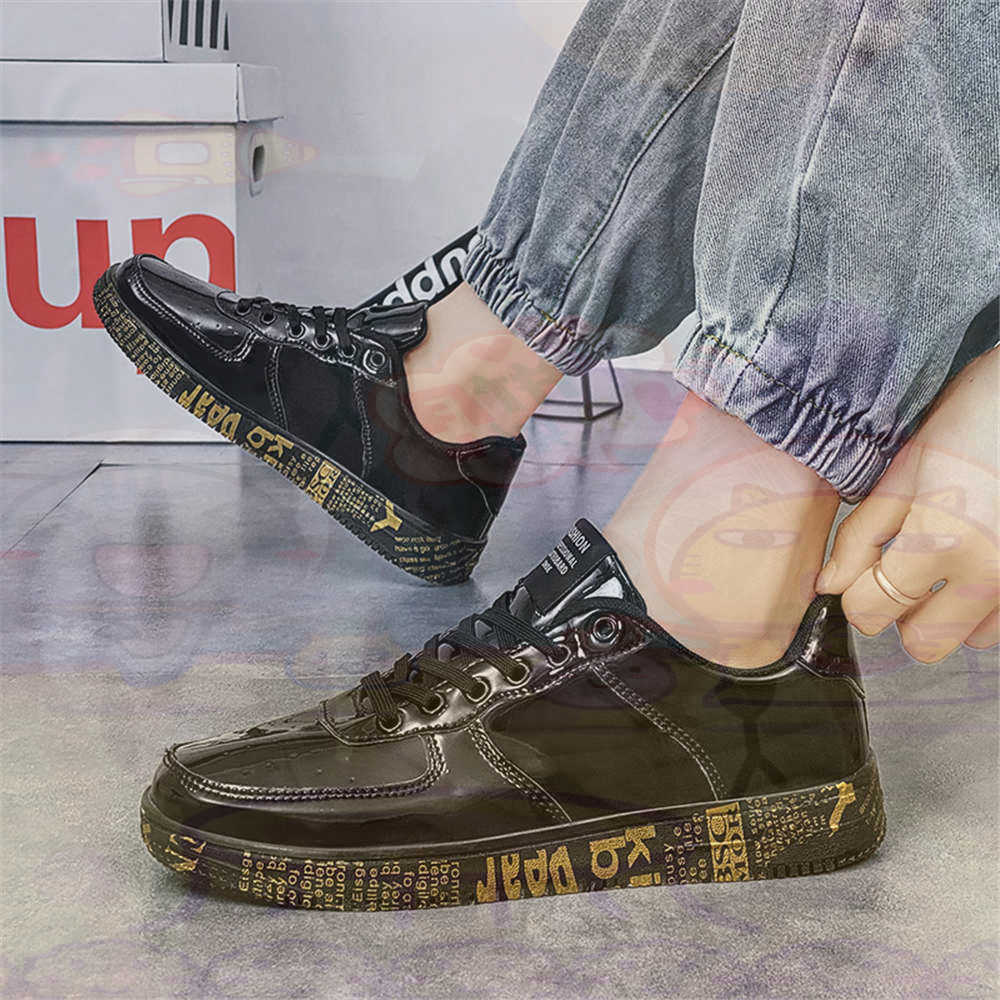 Round Foot Size 45 Sneakers Wh - огляд і ціна Men Formal Wear With Sneakers